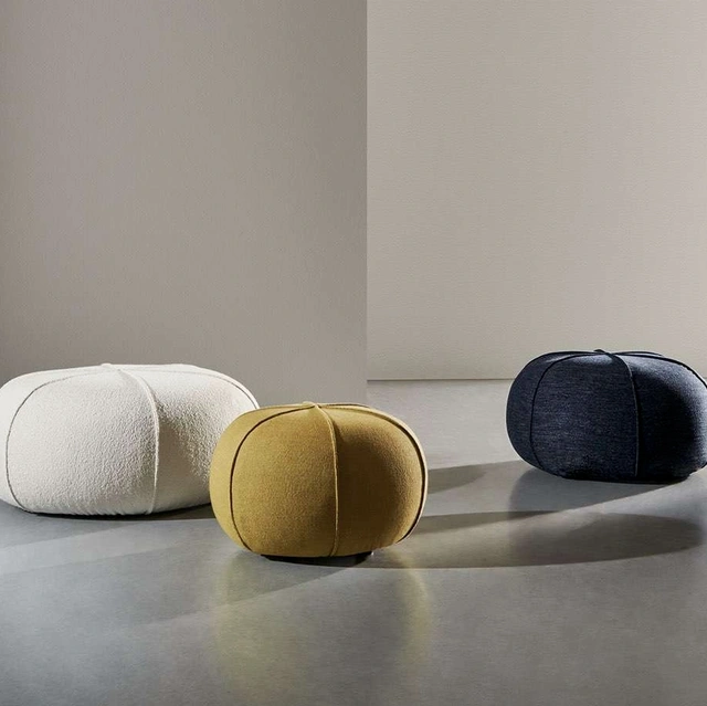 Pouf Clove in tessuto imbottito di Twils