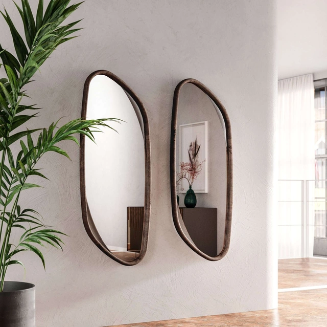 Specchio con cornice in legno Monza di Ozzio