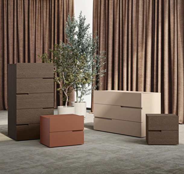 Gruppo Notte Fred in laccato o legno di Morassutti