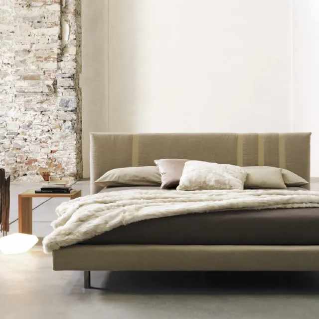 Letto in tessuto Karma di Biba Salotti