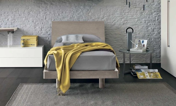 Letto singolo con testiera Clio di Tomasella