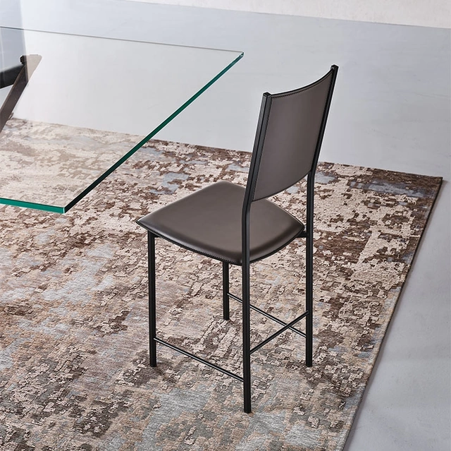 Sedia con struttura in acciaio e seduta in cuoio Alessia di Cattelan Italia