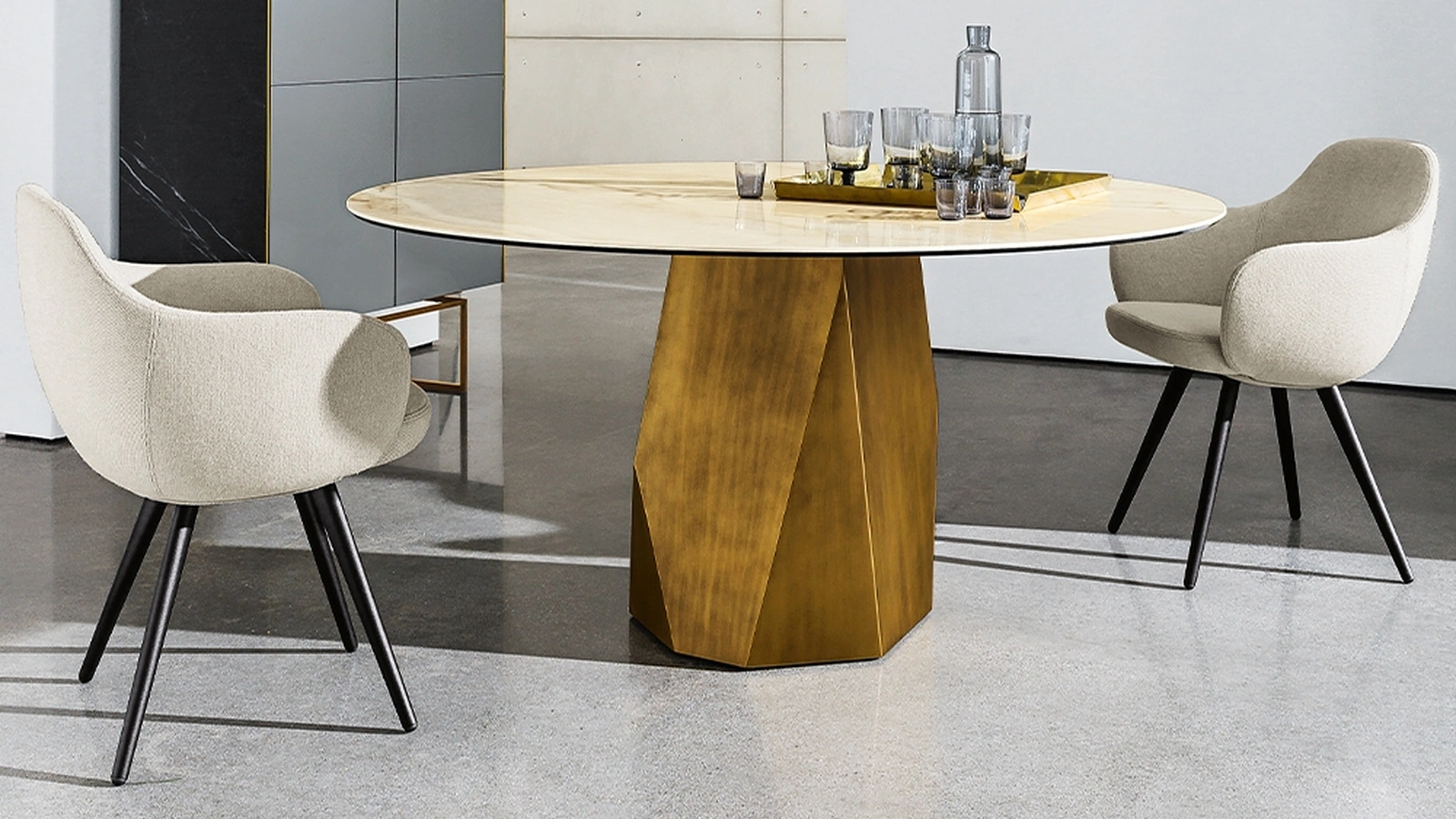 Sedia Cadira Cone Shaped di Sovet