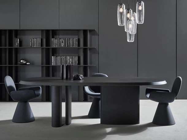 Tavolo in rovere spazzolato carbone Padiglioni di Bonaldo