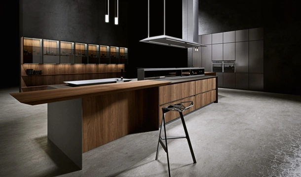 Cucina Design con isola in impiallacciato Noce Canaletto e laccato ossidato Piombo AkB 08 02 di Arrital